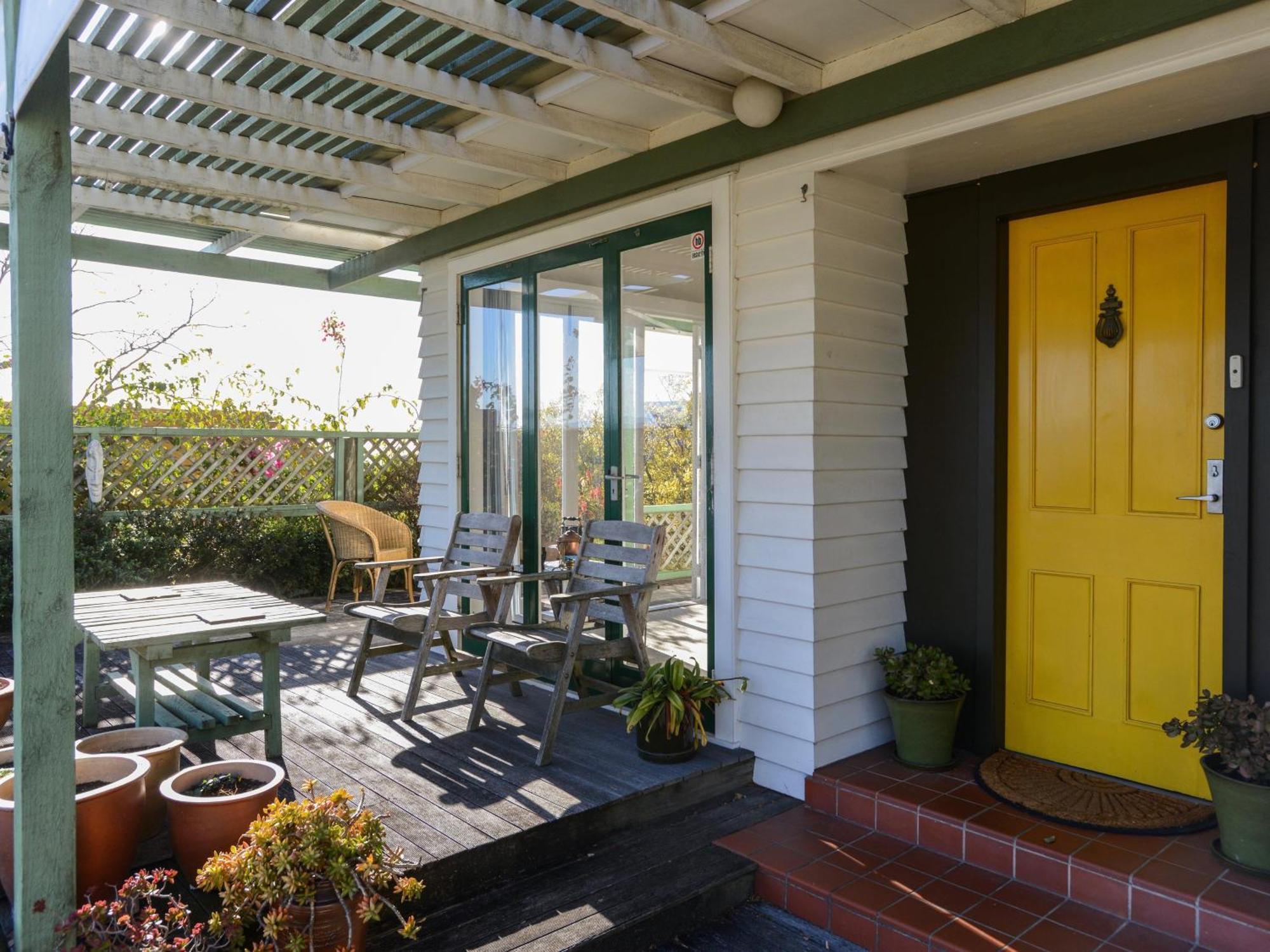 Jacaranda Lodge - Napier Hill Holiday Home Exterior photo